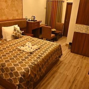 Super Deluxe Room